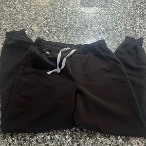 Men’s figs scrub joggers black, small